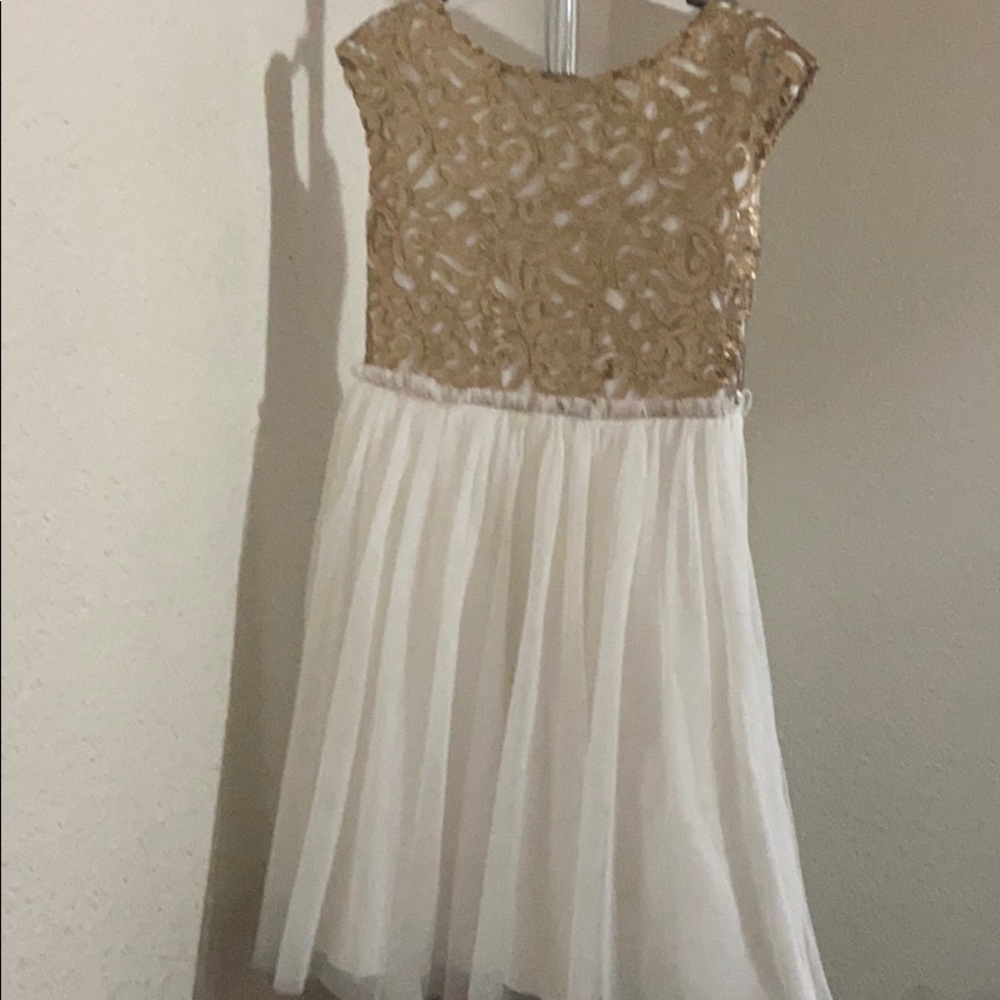 Girl dress